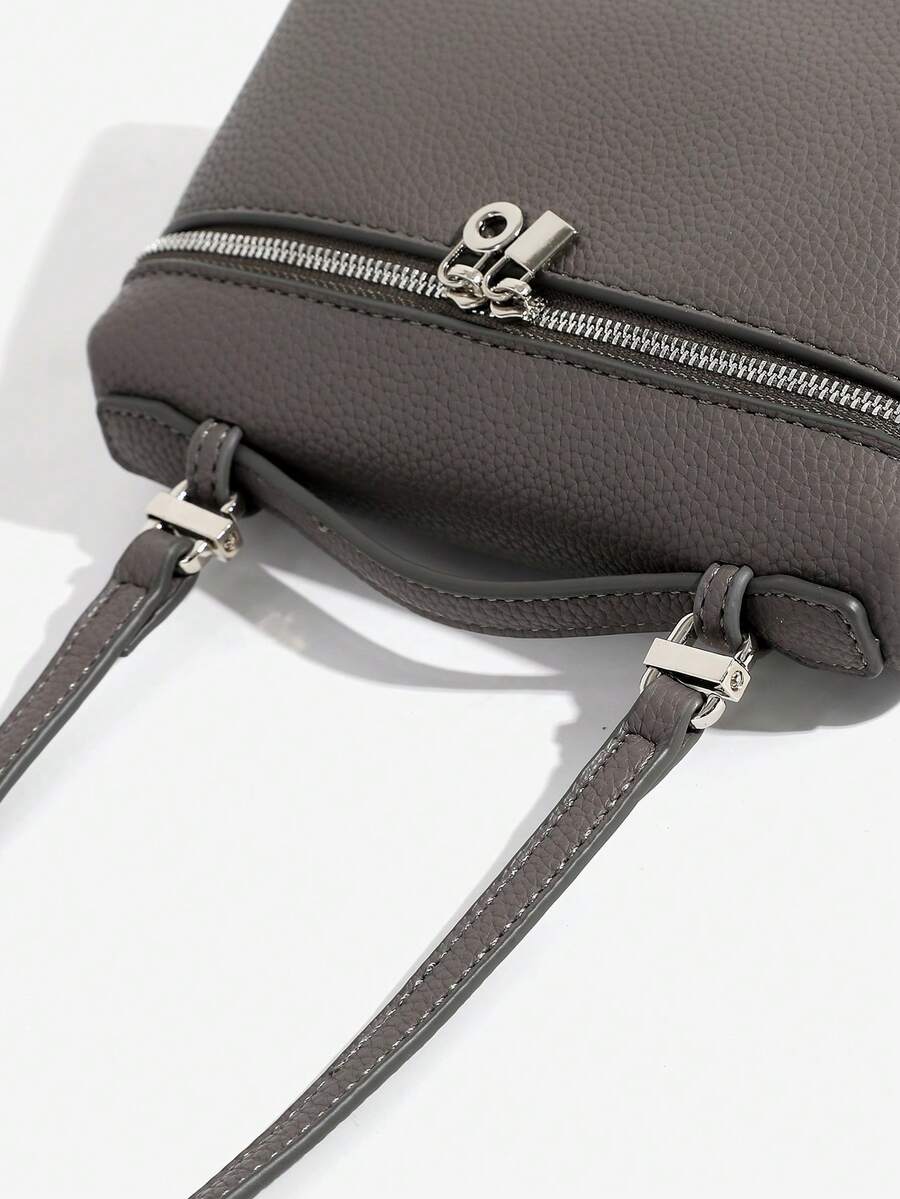 EVLO - Small Grained Leather Handbag