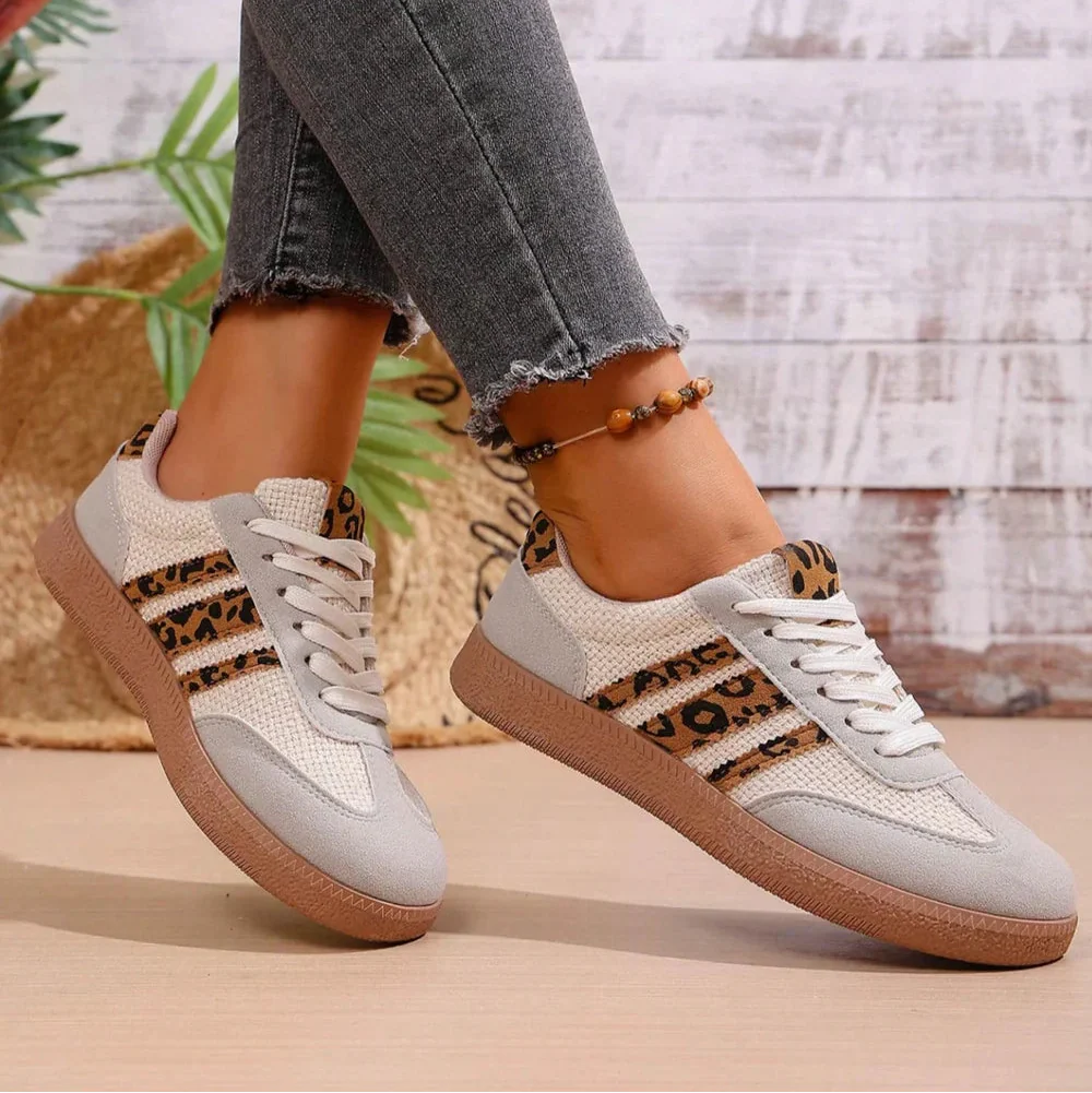 [Limited Edition] Samba Retro Leopard Sneakers